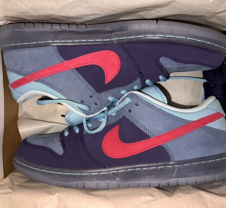 Nike Sb Dunk Low Pro Qs Run The Jewels