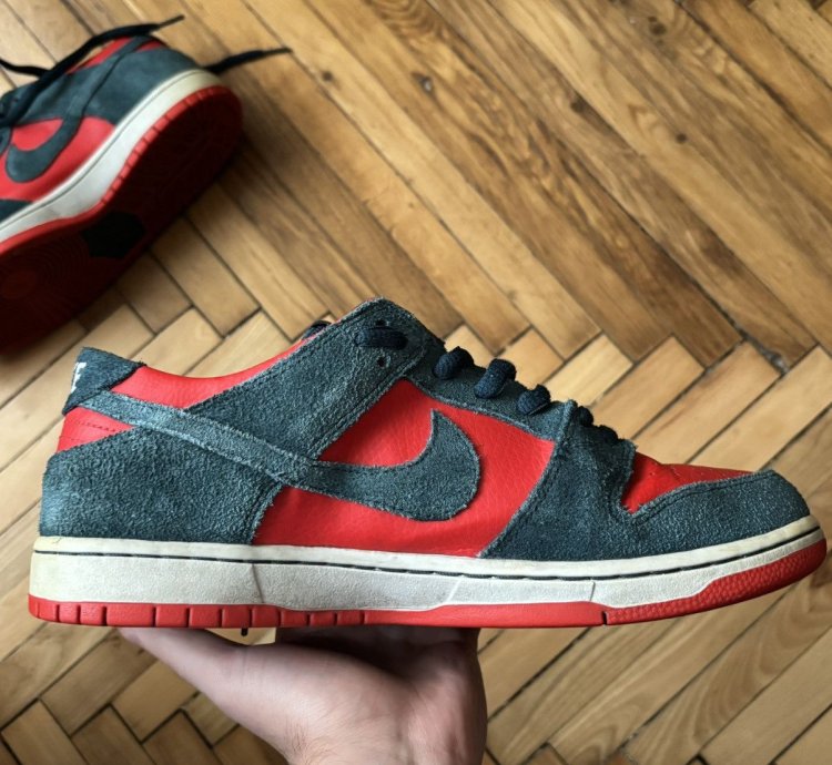 Nike Sb Dunk Low Pro Reverse Shark
