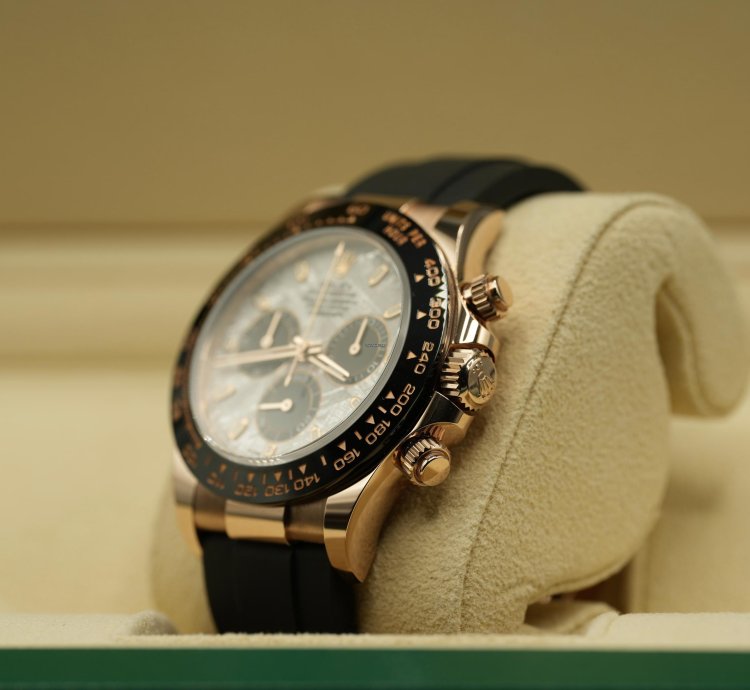 Rolex Daytona 18ct Rose Gold Meteorite Dial Discontinued 2023 Unworn 116515ln