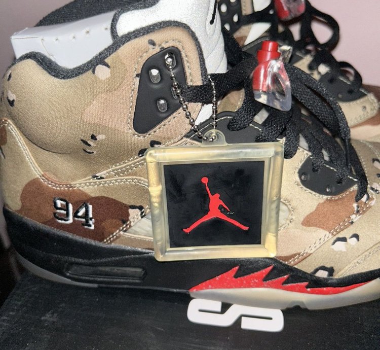 Supreme Jordan 5 Desert Camo Og All