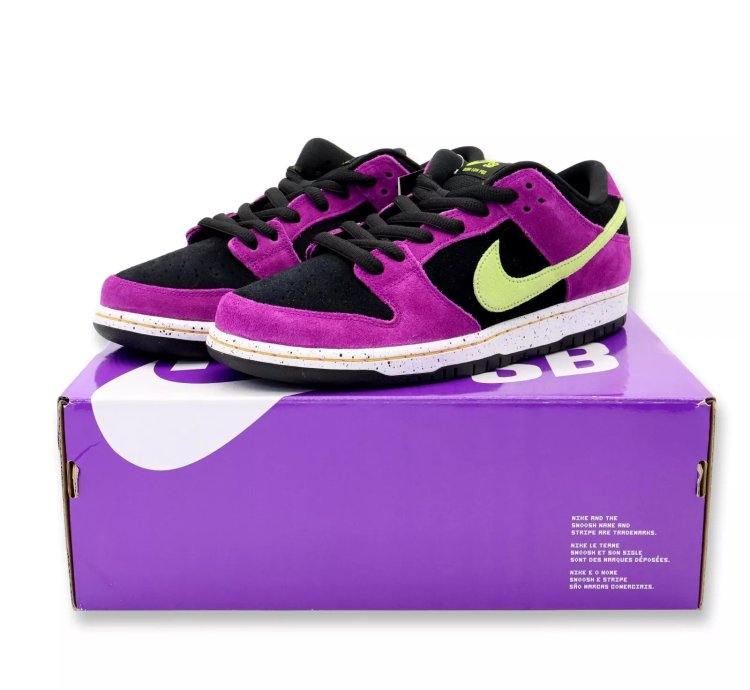 Bq6817-501 Nike Sb Dunk Low Acg Terra Red Plum Black Taxi Citrin