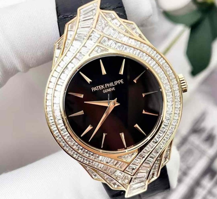 Patek Philippe Calatrava Diamond Rose Gold Mechanical Watch 34mm Calatrava 4895r