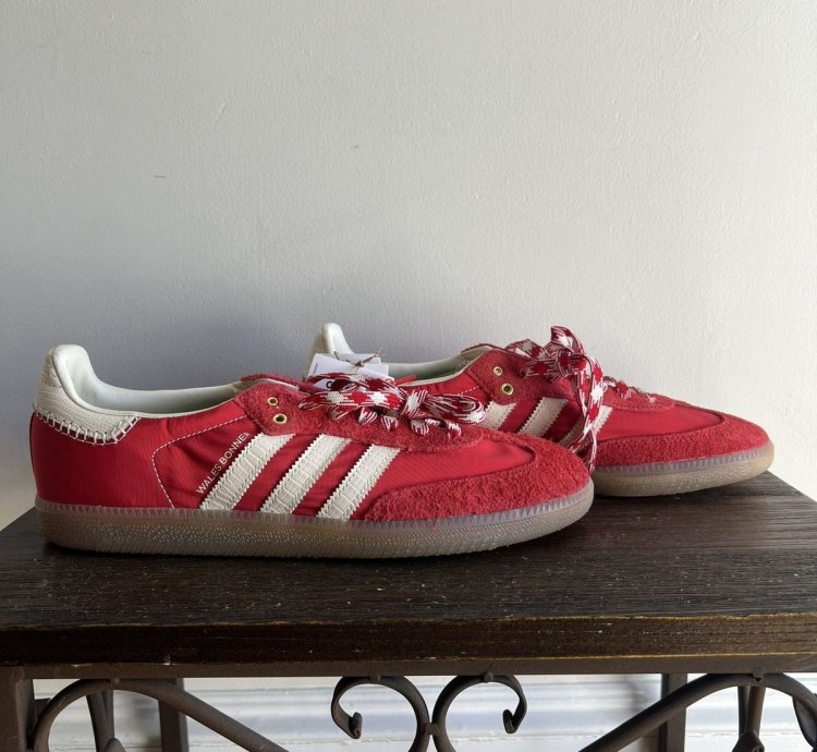 2 Pairs Of Sambas wales Bonner