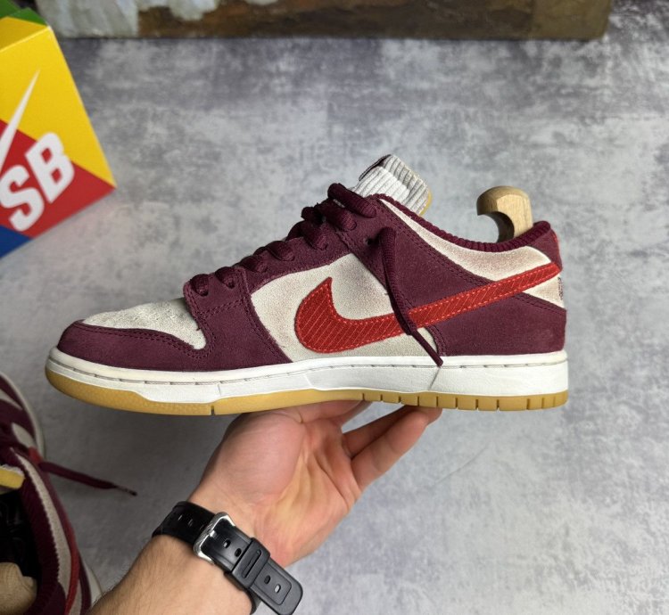 Nike Sb Dunk Low Qs Vintage Y2k Skate Like Girl Sneakers