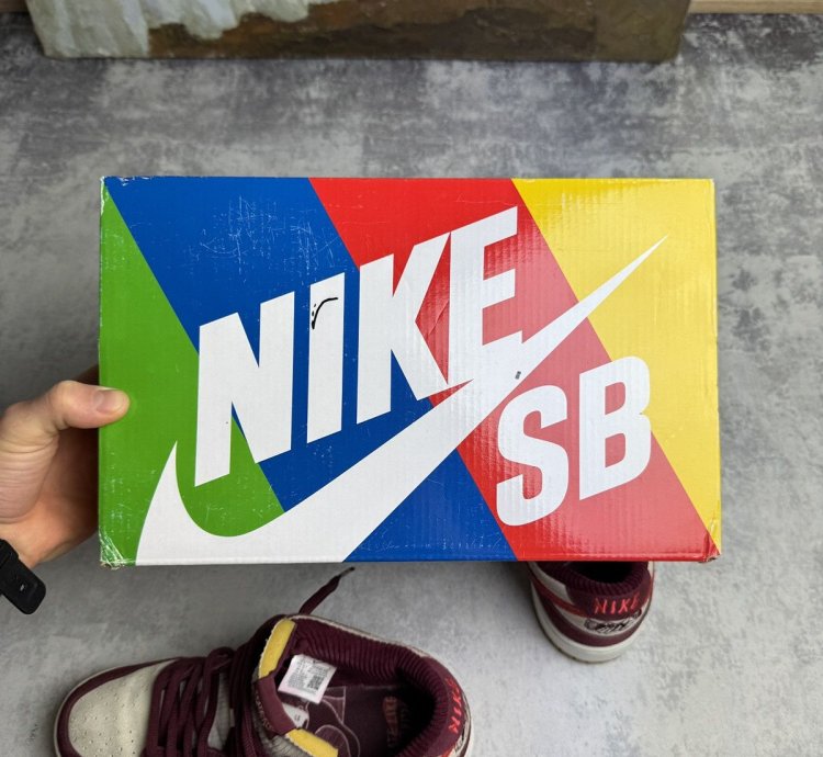 Nike Sb Dunk Low Qs Vintage Y2k Skate Like Girl Sneakers