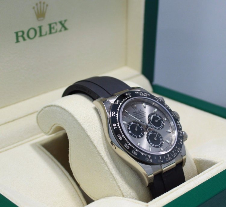 Rolex Daytona 18k White Gold 116519ln Oyster Perpetual Unworn Box Papers