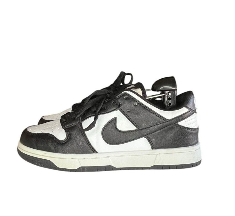 Nike Sb Dunk Low Retro White Black Panda Size 7 5 Mens