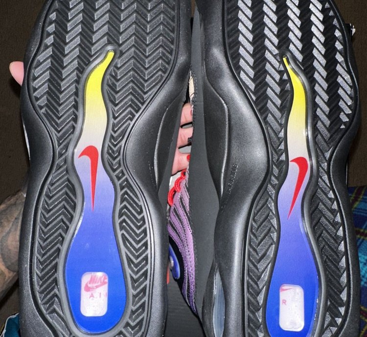 Supreme Nike Air Bakin 2023 New Size 11