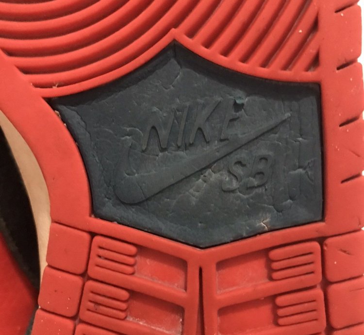 Nike Sb Dunk Low Reverse Shark