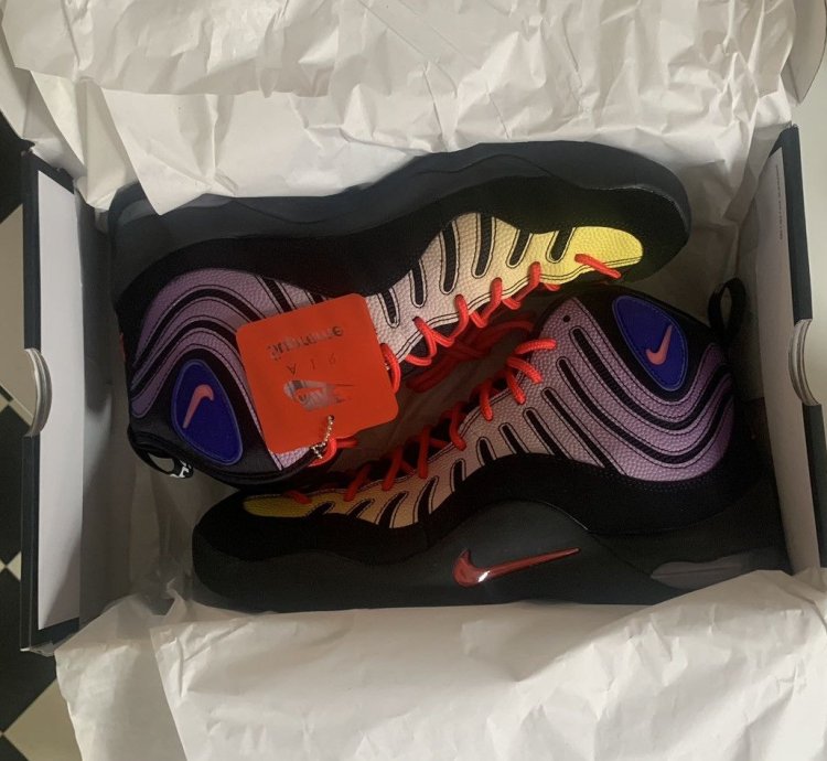 Supreme Nike Air Bakin Sp