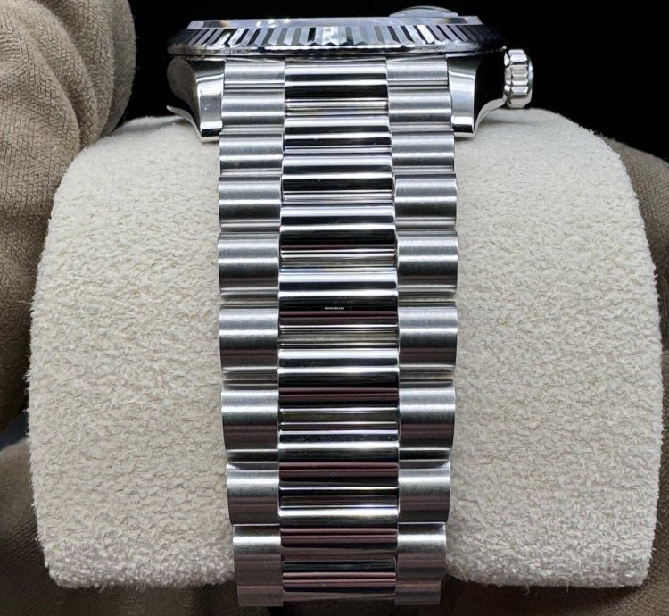 Rolex Day-date 36 Ice Blue Roman Dial Unworn