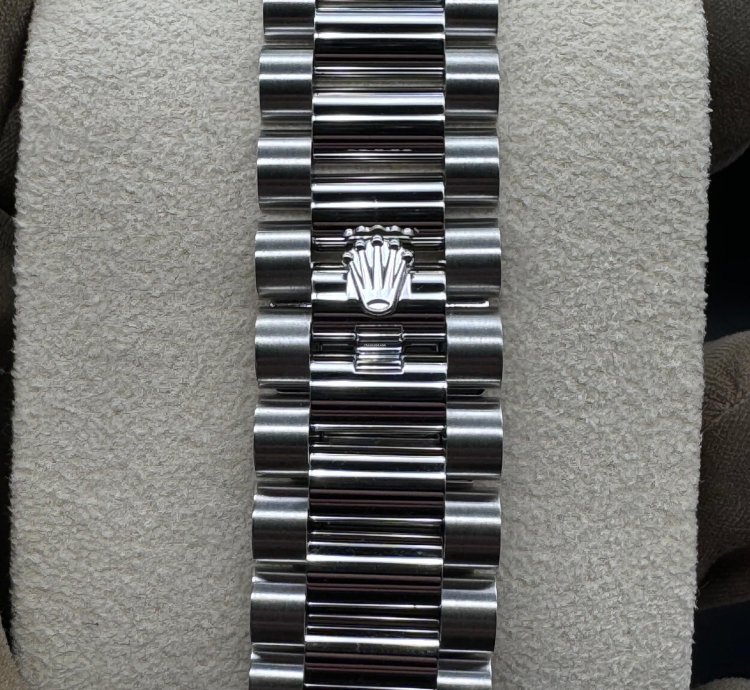 Rolex Day-date 36 Ice Blue Roman Dial Unworn