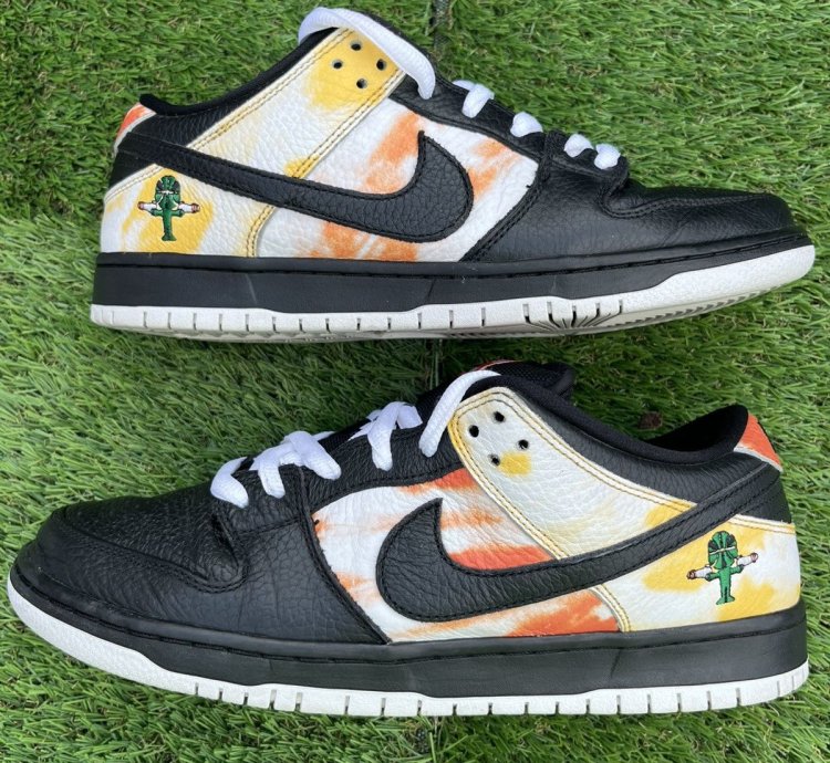 Nike Sb Dunk Low Roswell Rayguns black Size 10