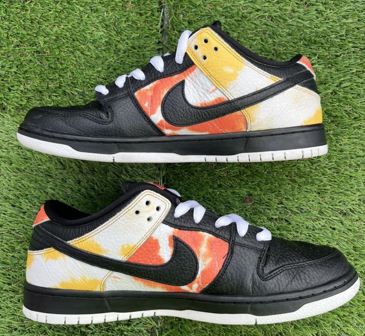 Nike Sb Dunk Low Roswell Rayguns black Size 10