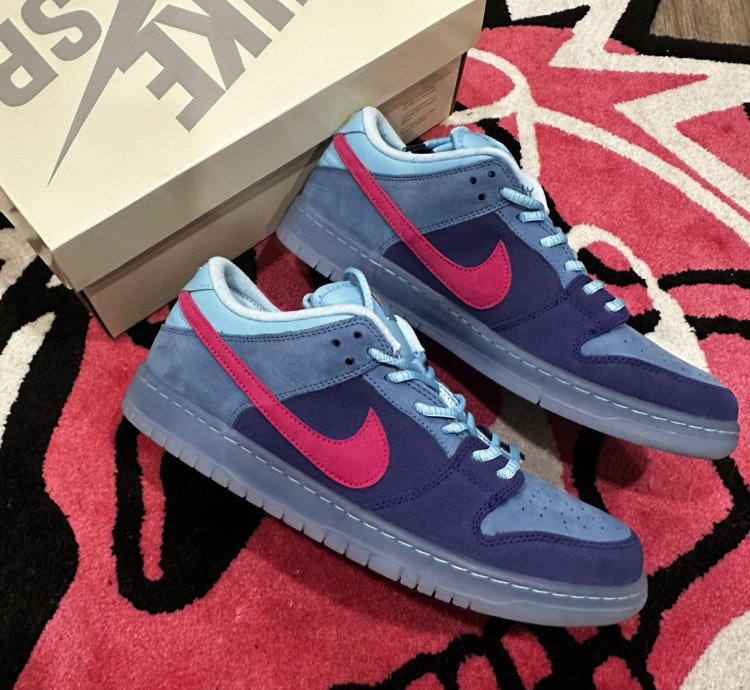 Nike Sb Dunk Low Run The Jewels