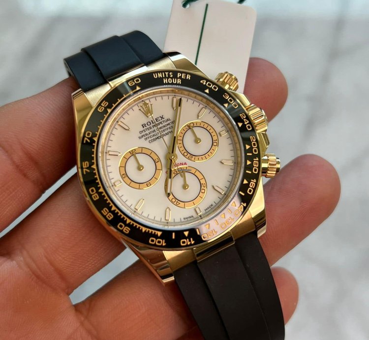 Rolex Daytona 18k Yellow Gold Ceramic Oysterflex White Bnib 2025