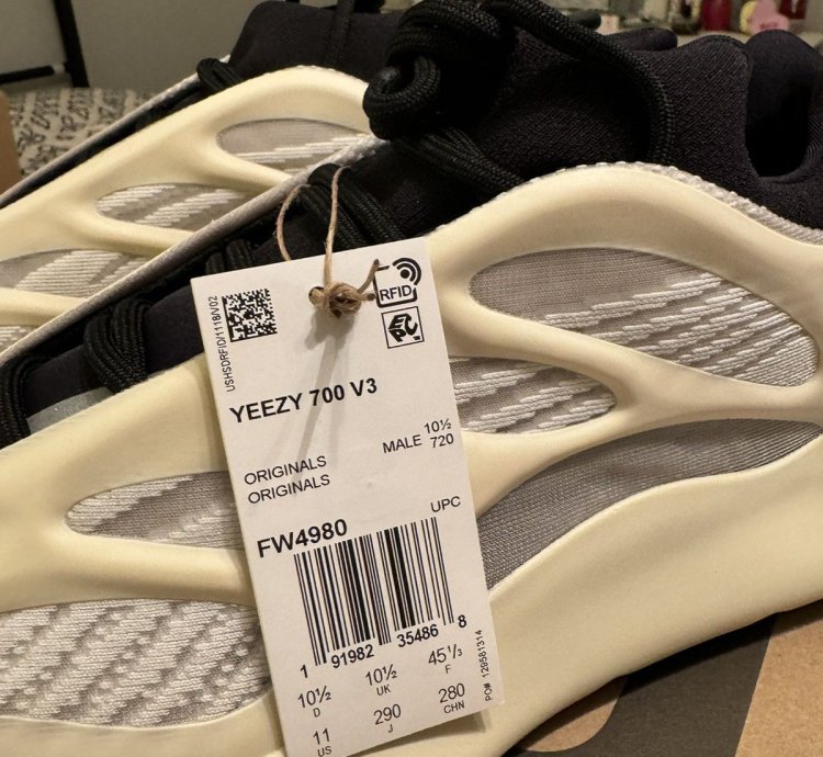 2022 Adidas Yeezy 700 V3 Azael