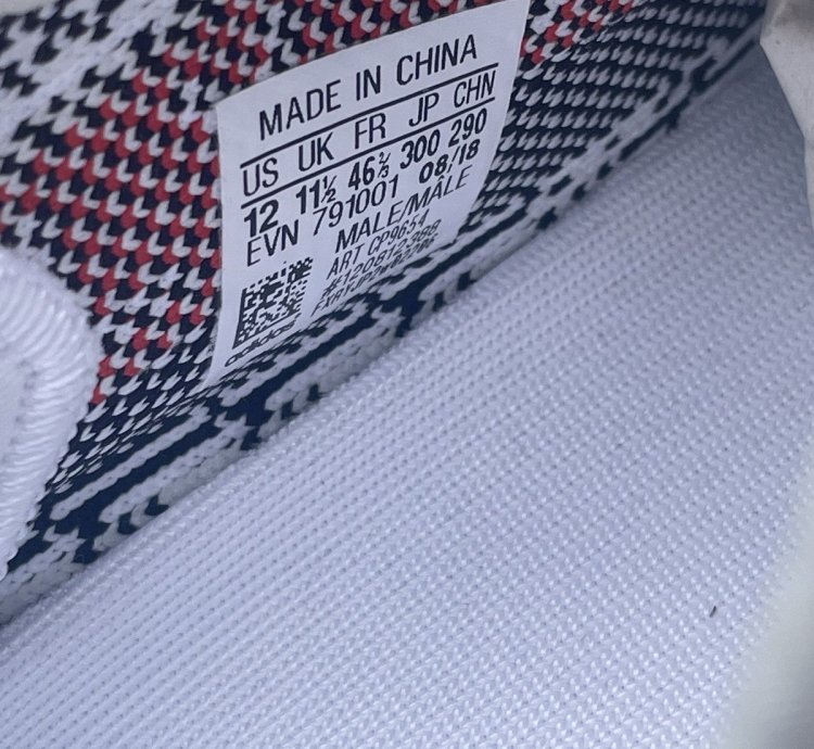 2022 Yeezy 350 Zebras