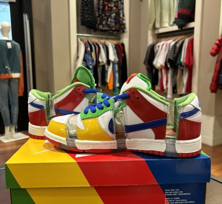 Nike Sb Dunk Low Sandy Bodecker