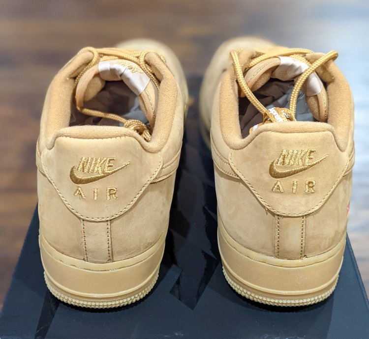 Supreme Nike Air Force 1
