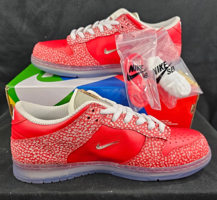 Nike Sb Dunk Low Stingwater Magic Mushroom Red Men New