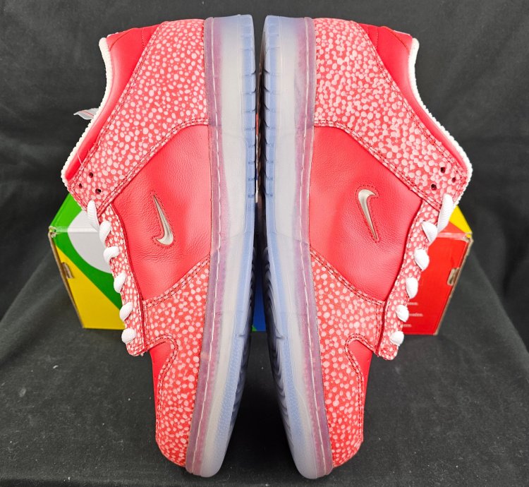 Nike Sb Dunk Low Stingwater Magic Mushroom Red Men New