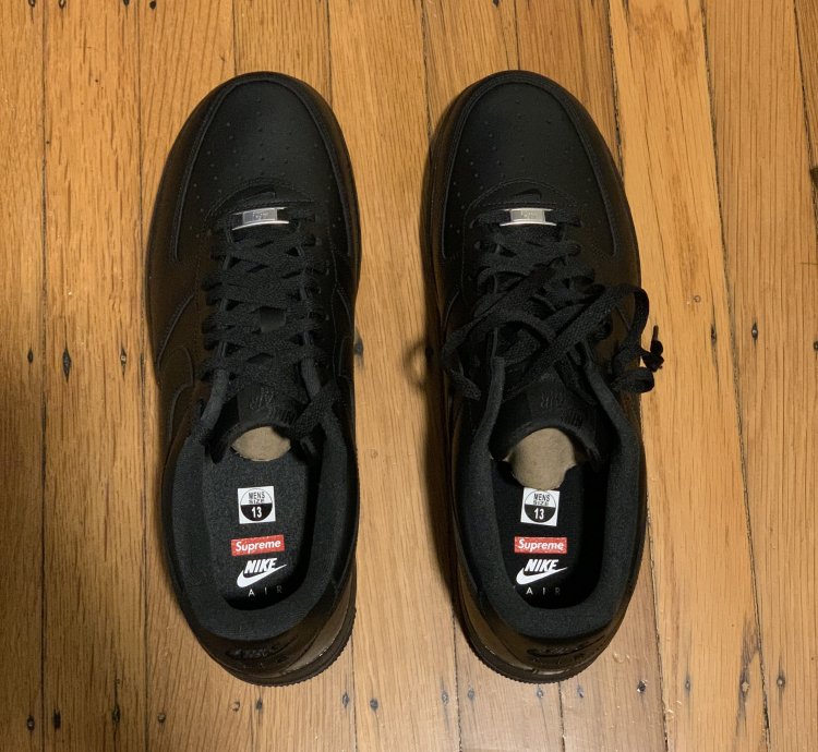 Supreme Nike Air Force 1 Black