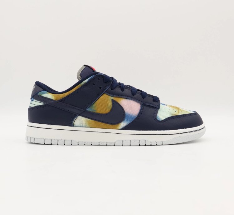 Dm0108-400 Nike Dunk Low Graffiti Navy Yellow Obsidian Summit White Red