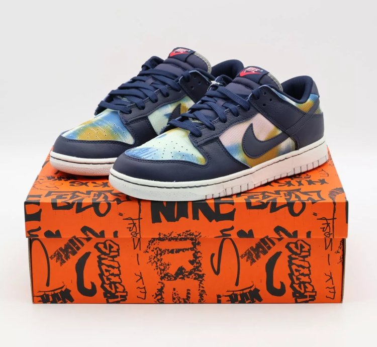 Dm0108-400 Nike Dunk Low Graffiti Navy Yellow Obsidian Summit White Red