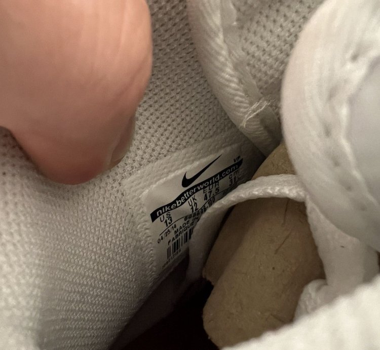 Supreme Nike Air Force 1 High World Famous White