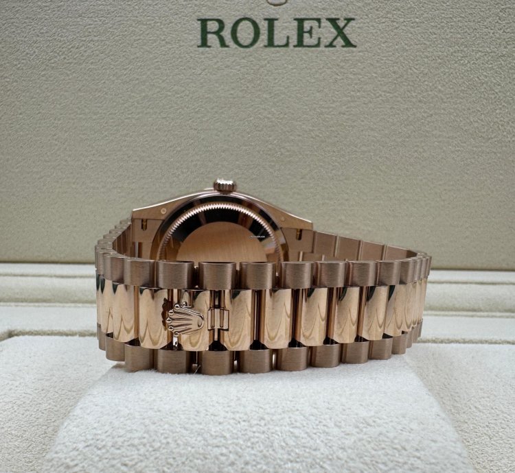 Rolex Day-date 36 New 128395tbr Blue Full Set Xl Jewelry Box Papers And Tags