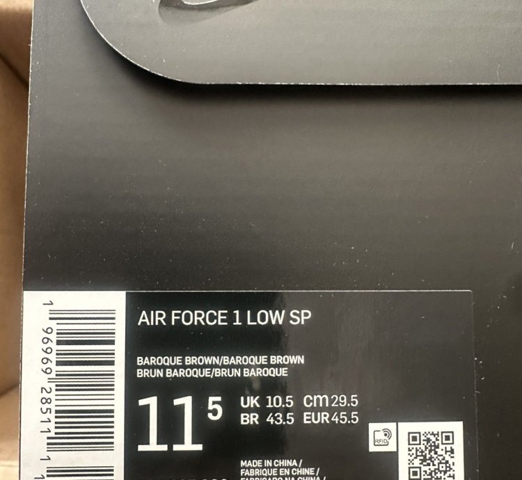 Supreme Nike Air Force 1 Low