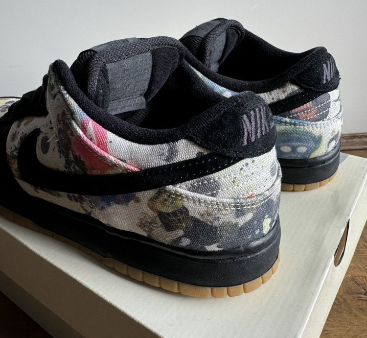 Nike Sb Dunk Low Supreme Rammellzee