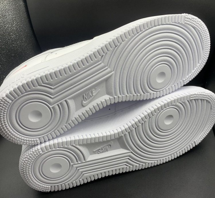 Supreme Nike Air Force 1 Low - Size 10 5