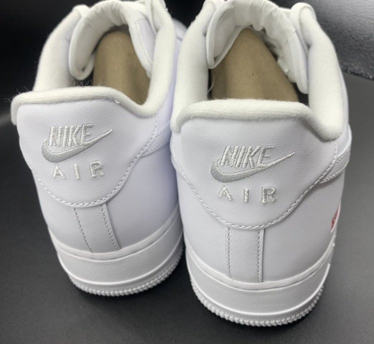 Supreme Nike Air Force 1 Low - Size 10 5