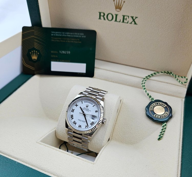 Rolex Day-date 36 New 2023 President White Gold 18kt White Dial Roman Letter 128239-0038
