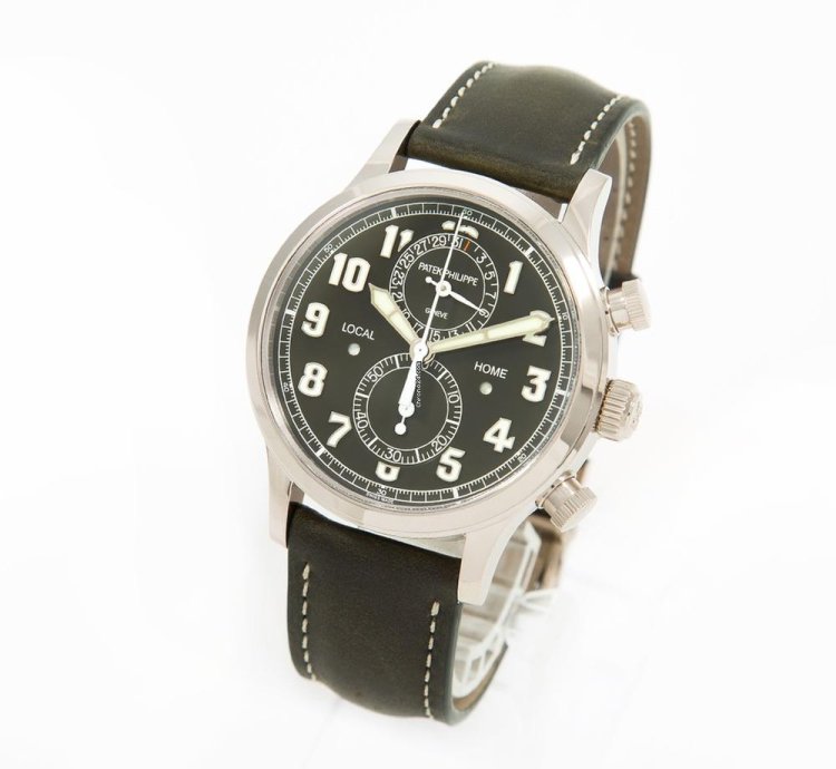 Patek Philippe Calatrava Pilot Travel Time Chronograph 11 2023 Top Condition Box Papers Vat