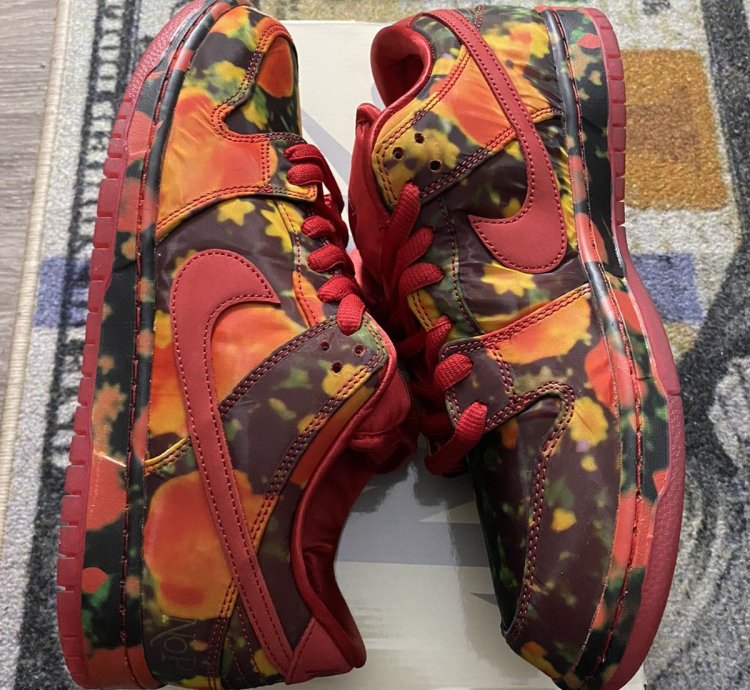 Nike Sb Dunk Low The Wizard Of Oz Poppy Field