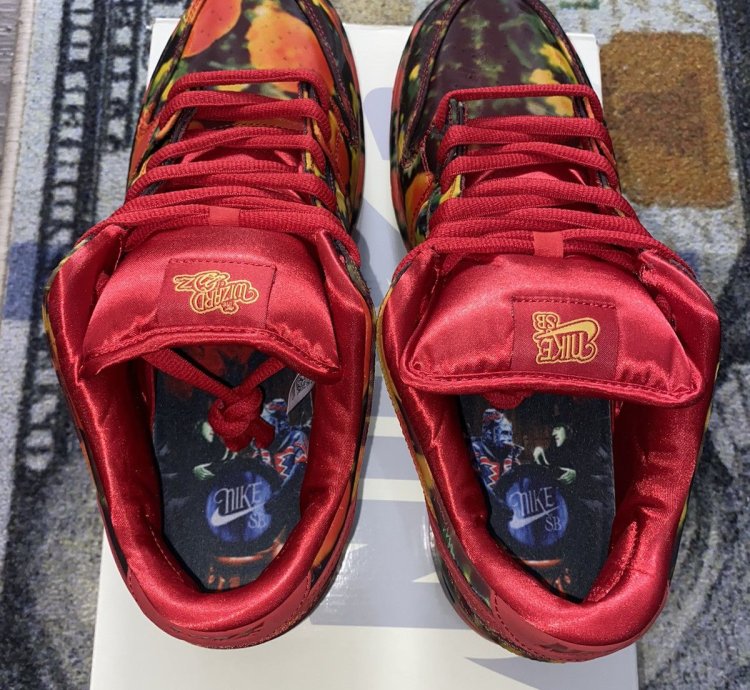 Nike Sb Dunk Low The Wizard Of Oz Poppy Field