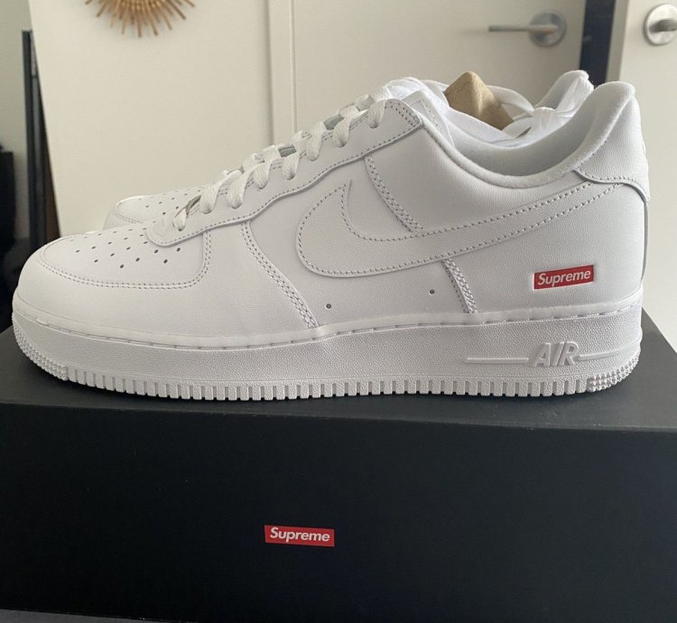 Supreme Nike Air Force 1 Low Sp - White