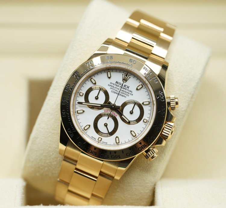 Rolex Daytona 2019 Yellow Gold Daytona Factory White Dial Unworn 116508 Box And Papers
