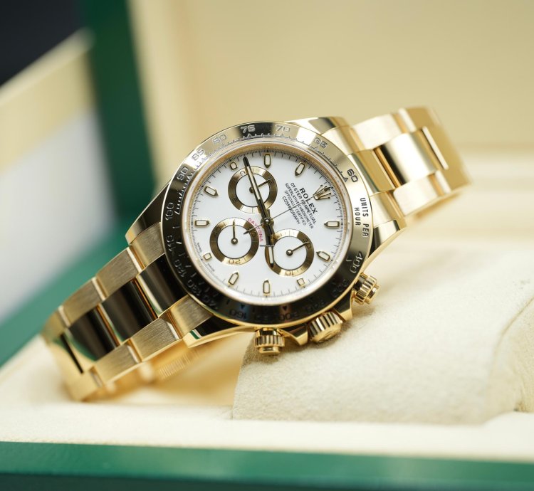Rolex Daytona 2019 Yellow Gold Daytona Factory White Dial Unworn 116508 Box And Papers