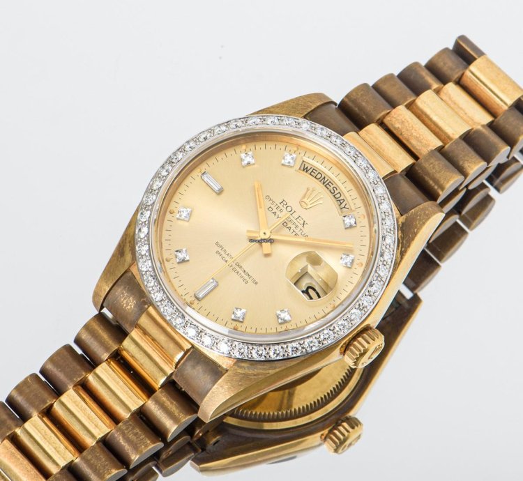 Rolex Day-date 36 Nos Diamond Set 18048