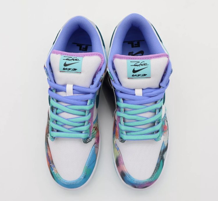 Hf6061-400 Futura Nike Sb Dunk Low White And Geode Teal