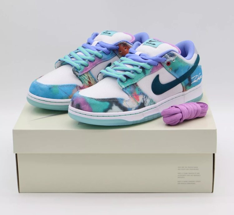 Hf6061-400 Futura Nike Sb Dunk Low White And Geode Teal