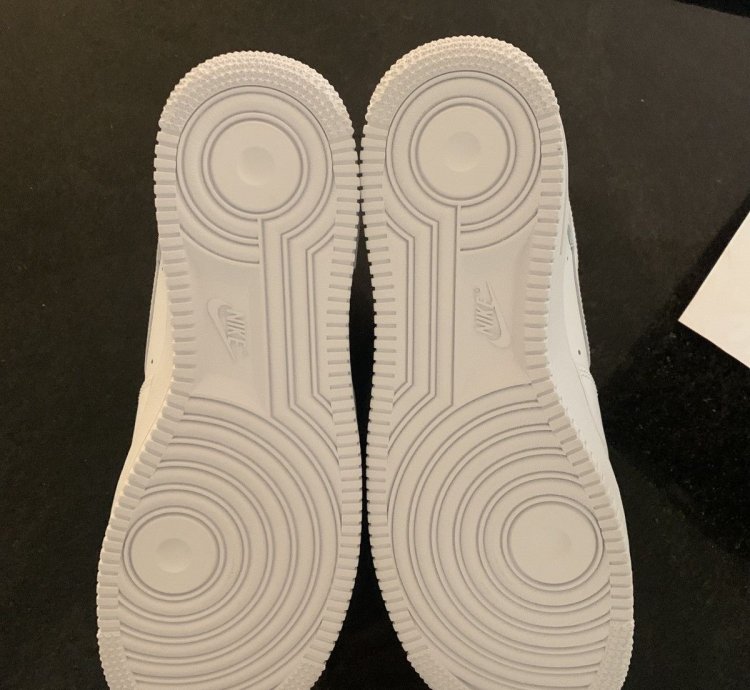 Supreme Nike Air Force 1 Low White Sizes 8 5 9 5