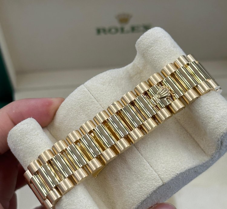 Rolex Day-date 36 Ombre Green Roman