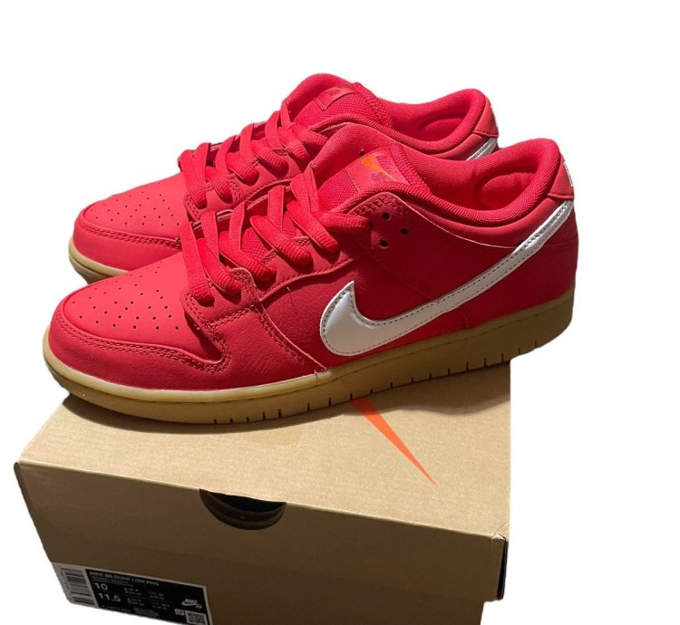 Nike Sb Dunk Low University Red Size Eu 44-us 10