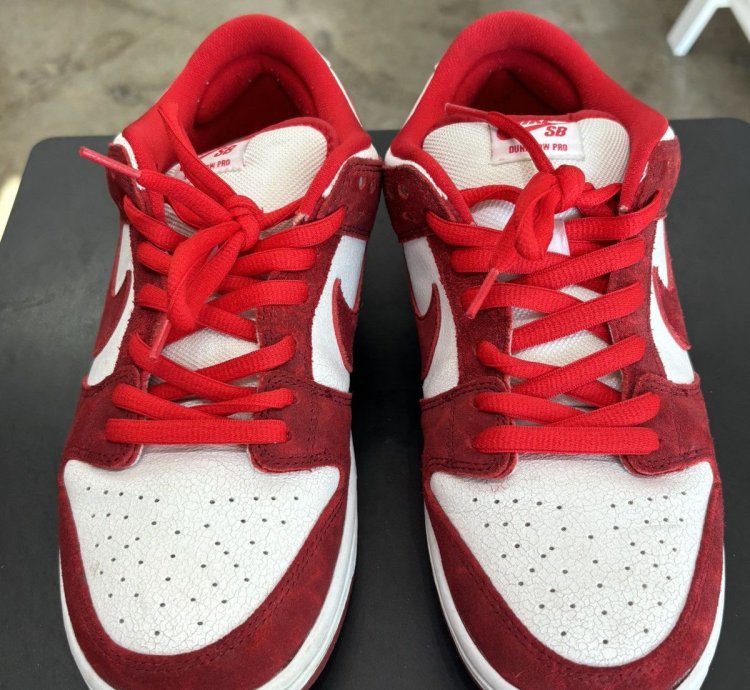 Nike Sb Dunk Low Valentine Day Sz 10 5 2014