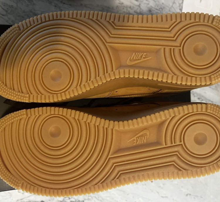 Supreme Nike Air Force 1 Sp